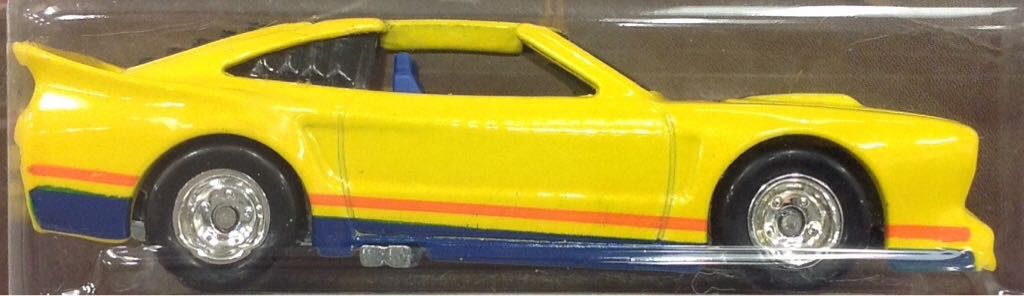 ’78 Ford Mustang II - Underdogs toy car collectible - Main Image 2