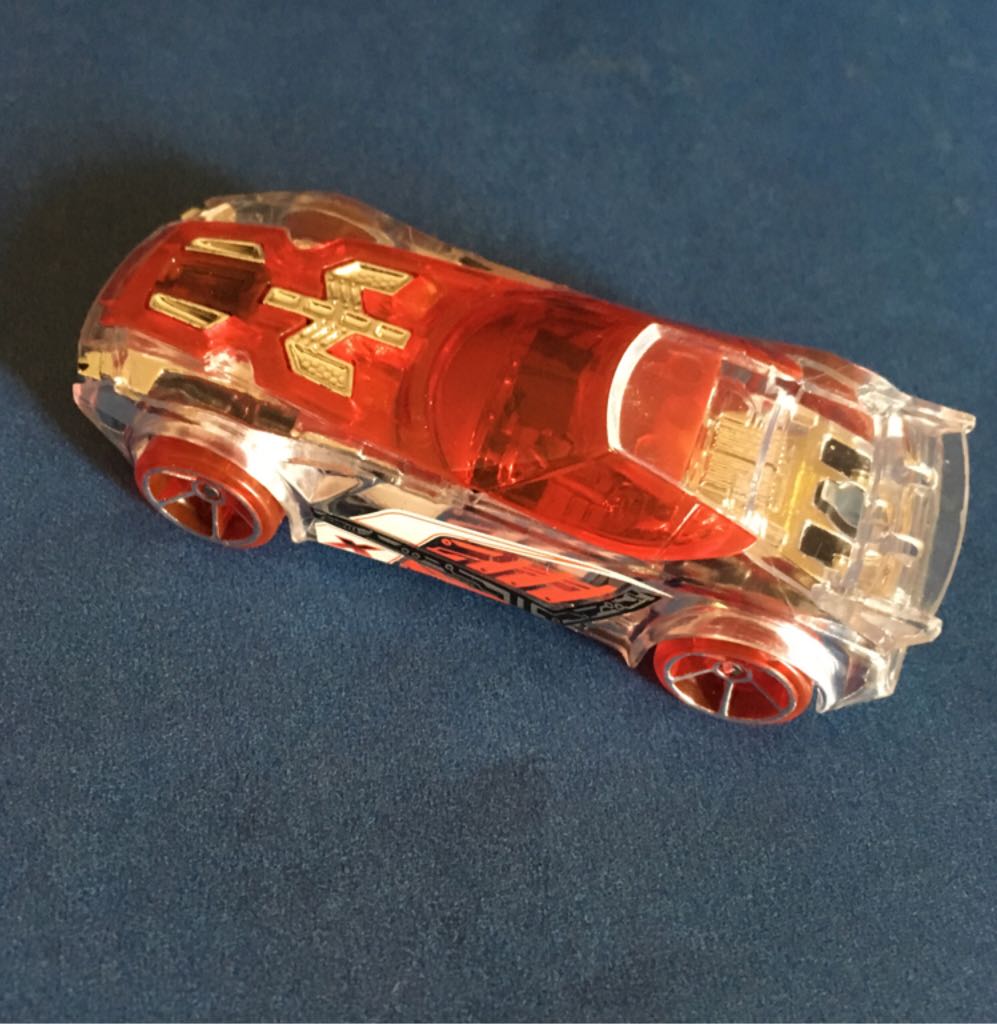 Nerve Hammer - ’15 HW Race toy car collectible - Main Image 2