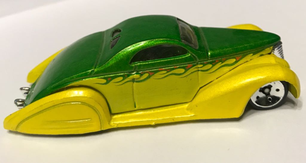 swoop coupe - Mainline 2006 toy car collectible - Main Image 2