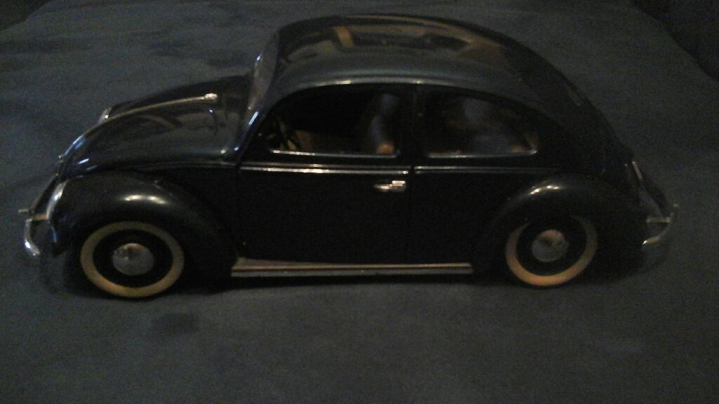 Hot Wheels Herbie The Love Bug Volkswagon Beetle