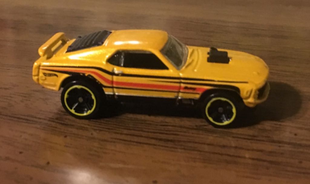 Mercedes Benz Unimog U 140 Kommunal mit Schneepflug