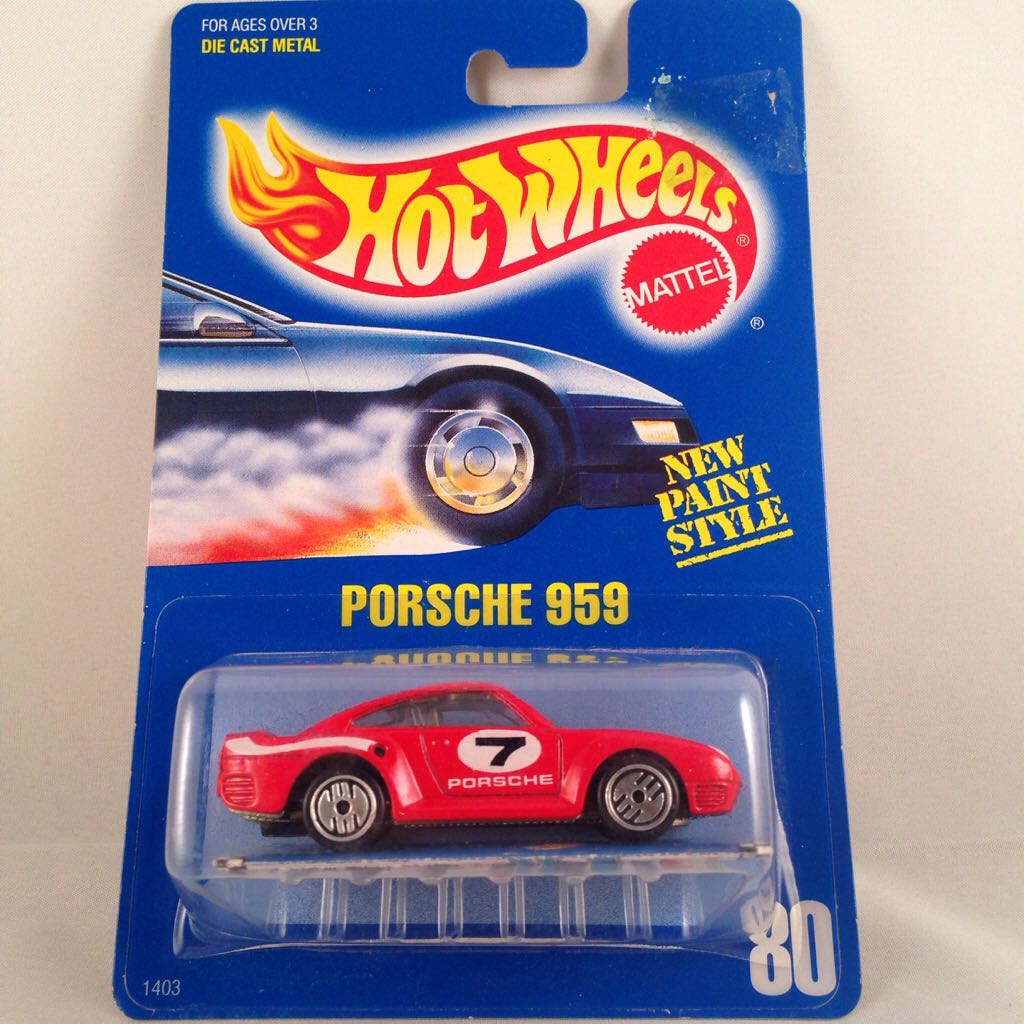 Porsche 959 toy car collectible - Main Image 1