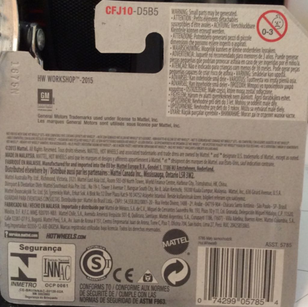 Hot Wheels 14 Corvette Stingray - H W Workshop toy car collectible - Main Image 2