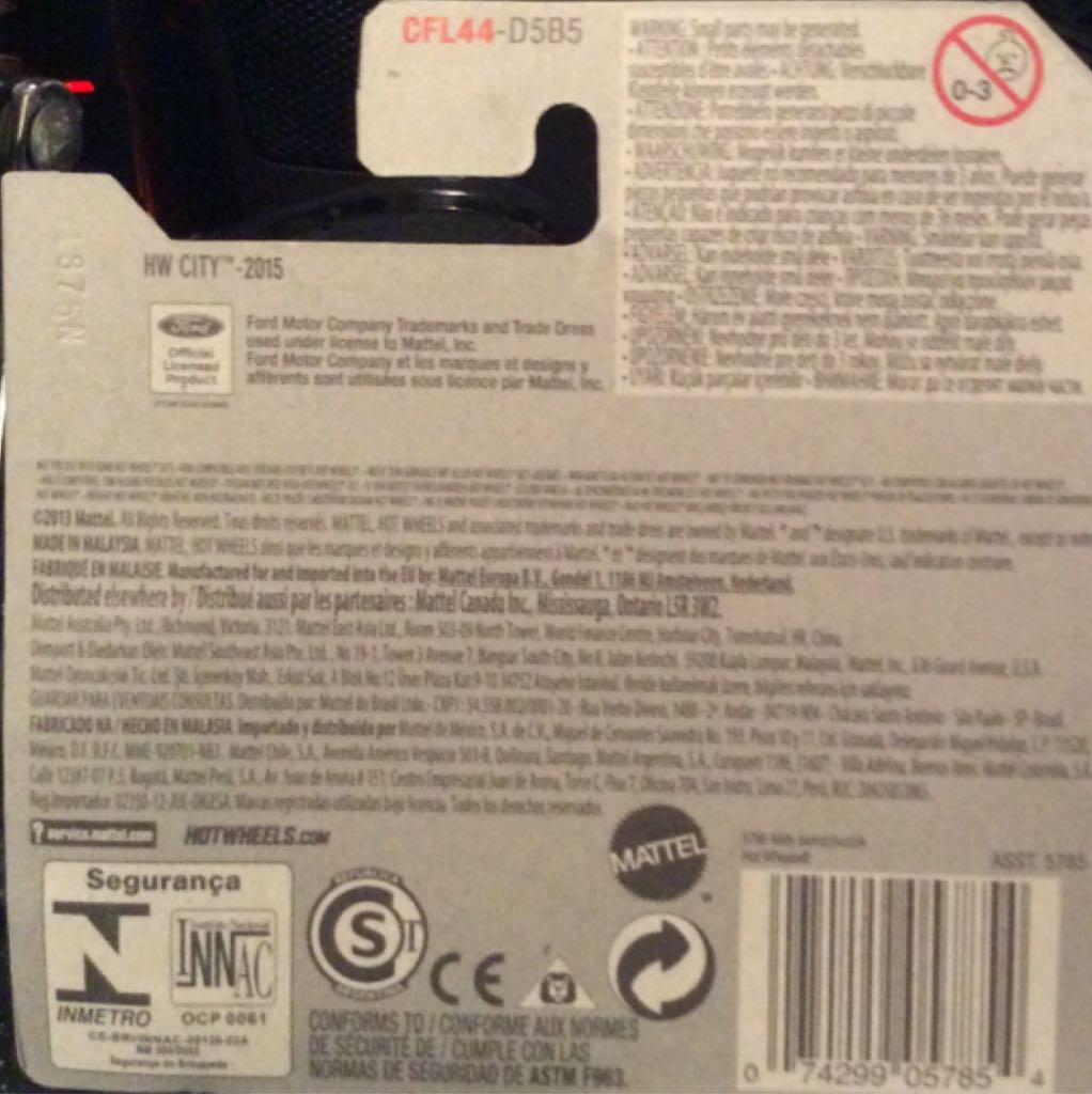 Hot Wheels Ford Mustang GT Copy - HW City toy car collectible - Main Image 2