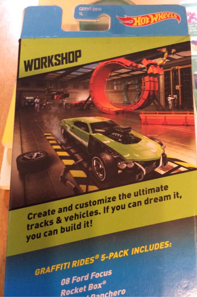 Hot Wheels Rocket Box - Graffiti Rides 5-pack toy car collectible - Main Image 2