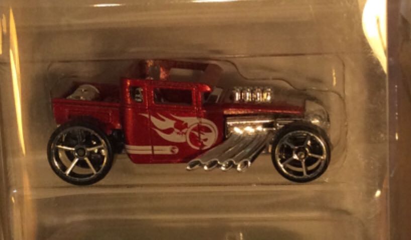 Hot Wheels Bone Shaker - HW City toy car collectible - Main Image 1