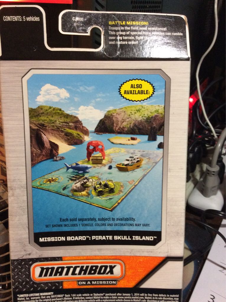 Matchbox Jeep Willys - Battle Mission 5 Pack toy car collectible - Main Image 2