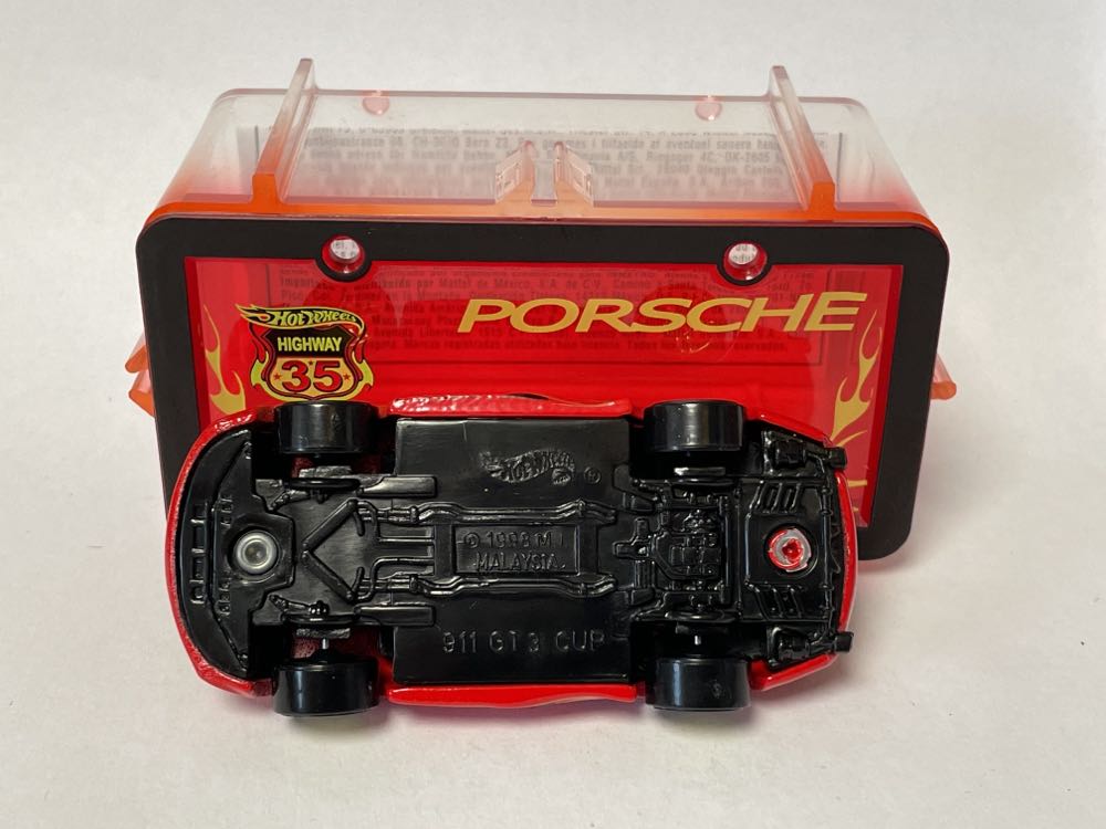 Porsche 911 GT3 Cup - Avon Park ’n Plates toy car collectible - Main Image 3