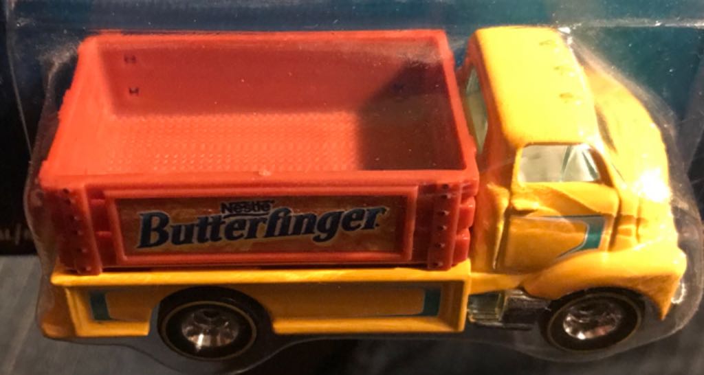 51 GMC C.O.E. - Pop Culture - Nestle toy car collectible - Main Image 2