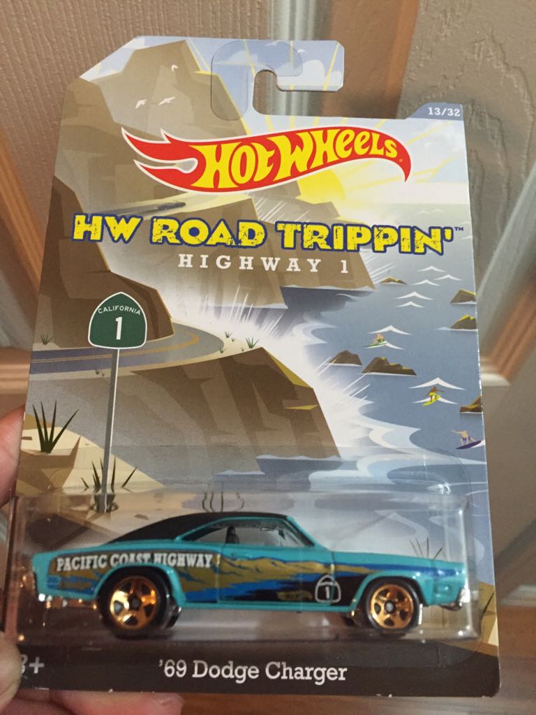 ’69 Dodge Charger - Hw Road Trippin toy car collectible - Main Image 1