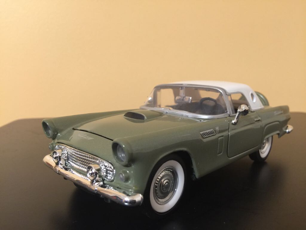 HR-04 Mobile Lighting Car