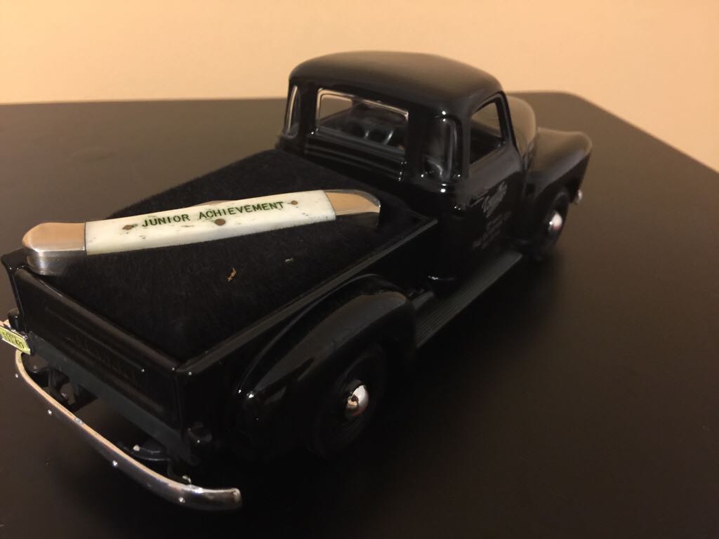 Chevrolet - Maisto Special Edition toy car collectible - Main Image 2