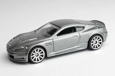 Aston Martin DB10 - 2016 - HW Showroom toy car collectible - Main Image 2