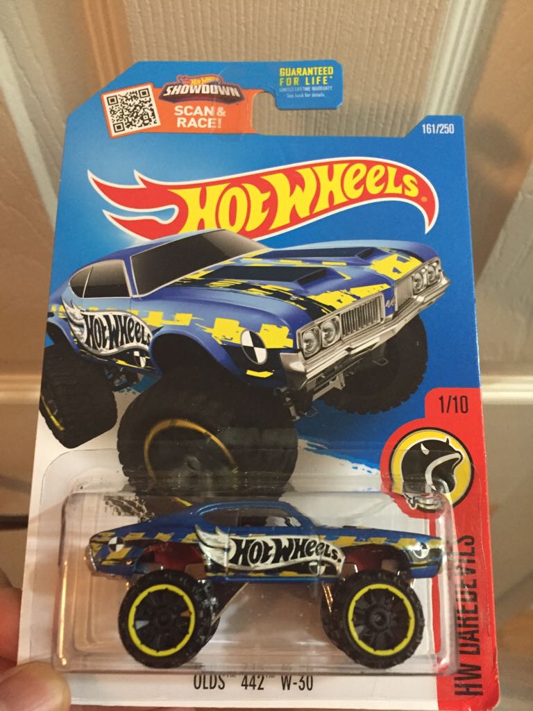 Olds 442 W-30 - 2016 HW Daredevils toy car collectible - Main Image 1