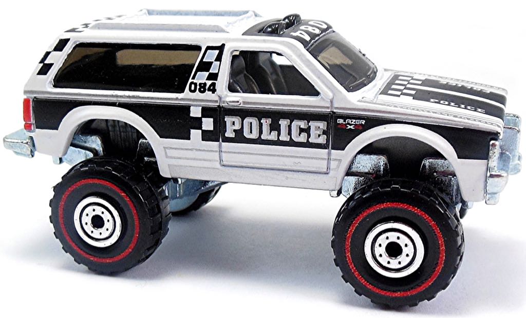Chevy Blazer 4x4 - Hot Wheels Heritage Redline toy car collectible - Main Image 2