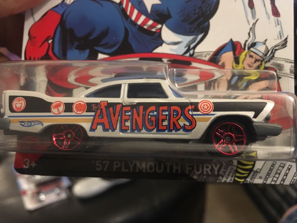 Plymouth Fury, ’57 (Avengers) - 2016 HW Captain America 75th Anniversary toy car collectible - Main Image 2