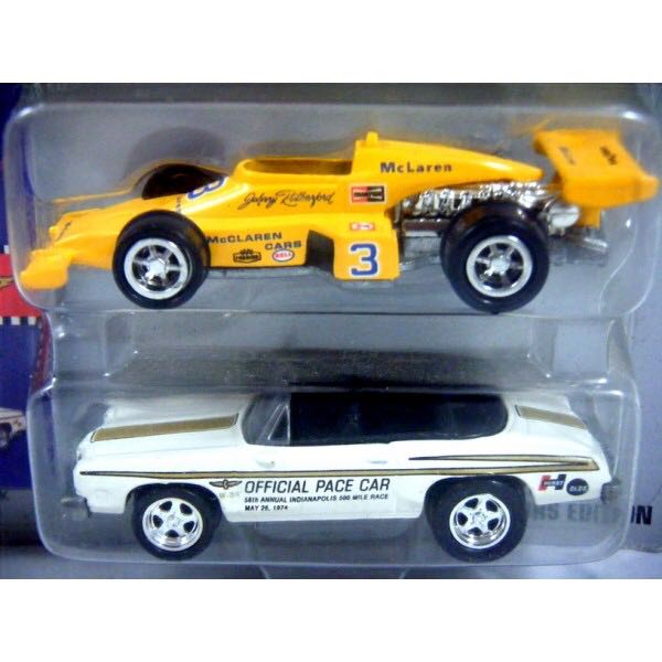 Johnny Lightning Indianapolis 500  - Indianapolis 500 Series toy car collectible - Main Image 2