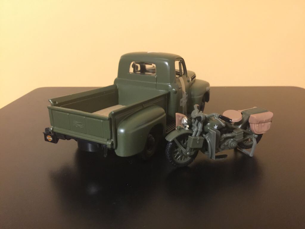Ford - Maisto Harley Davidson toy car collectible - Main Image 2