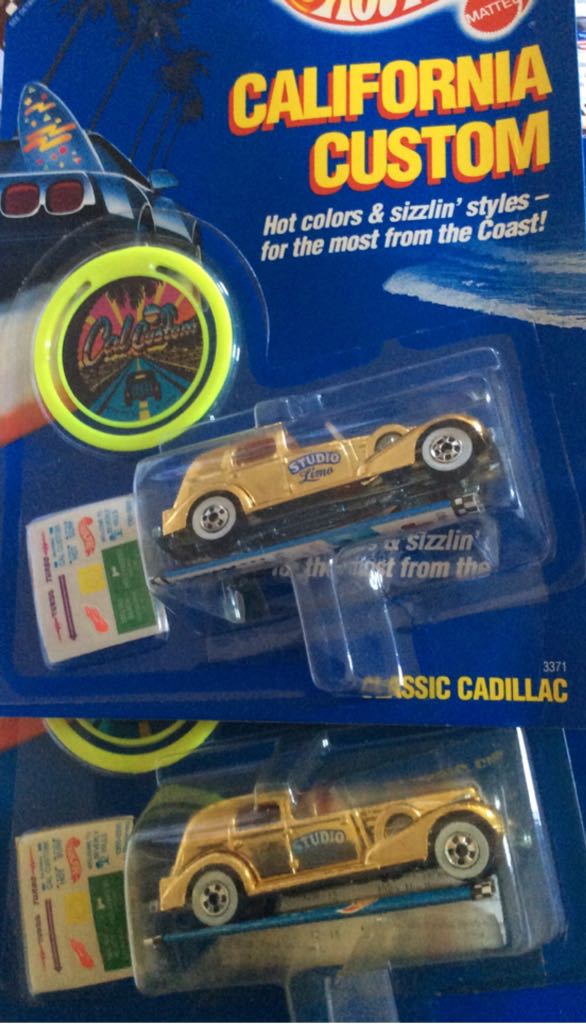 Classic Cadillac  toy car collectible - Main Image 1