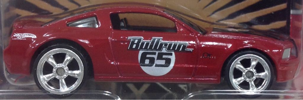 2005 Ford Mustang GT - Bullrun toy car collectible - Main Image 2