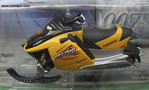 Johnny Lightning Ski-doo MXZ X Formula XP-S - Classic Gold II toy car collectible - Main Image 2