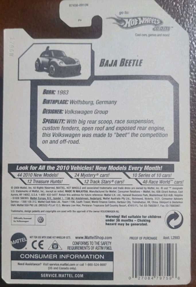 Baja Beetle - Trea$ure Hunt$ ‘10 toy car collectible - Main Image 2