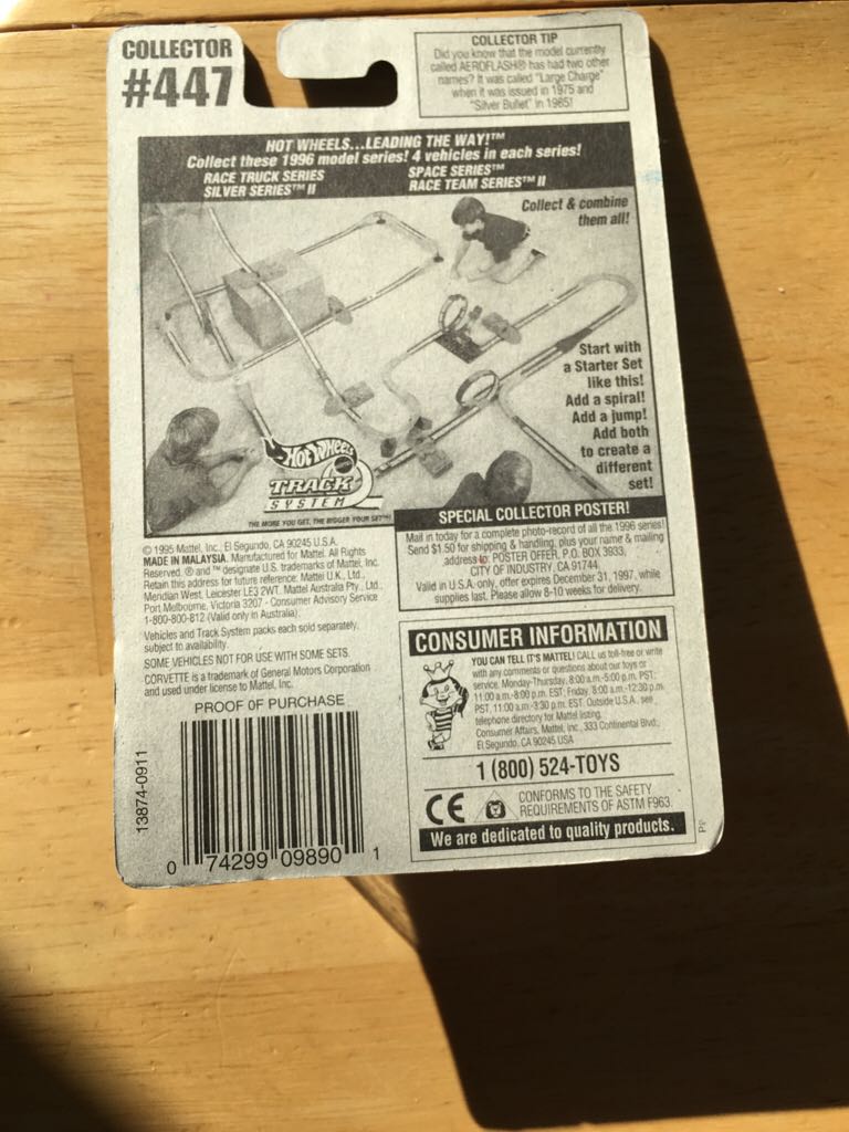 1995 Corvette Split Window Gray Bottom - 1995 toy car collectible - Main Image 2