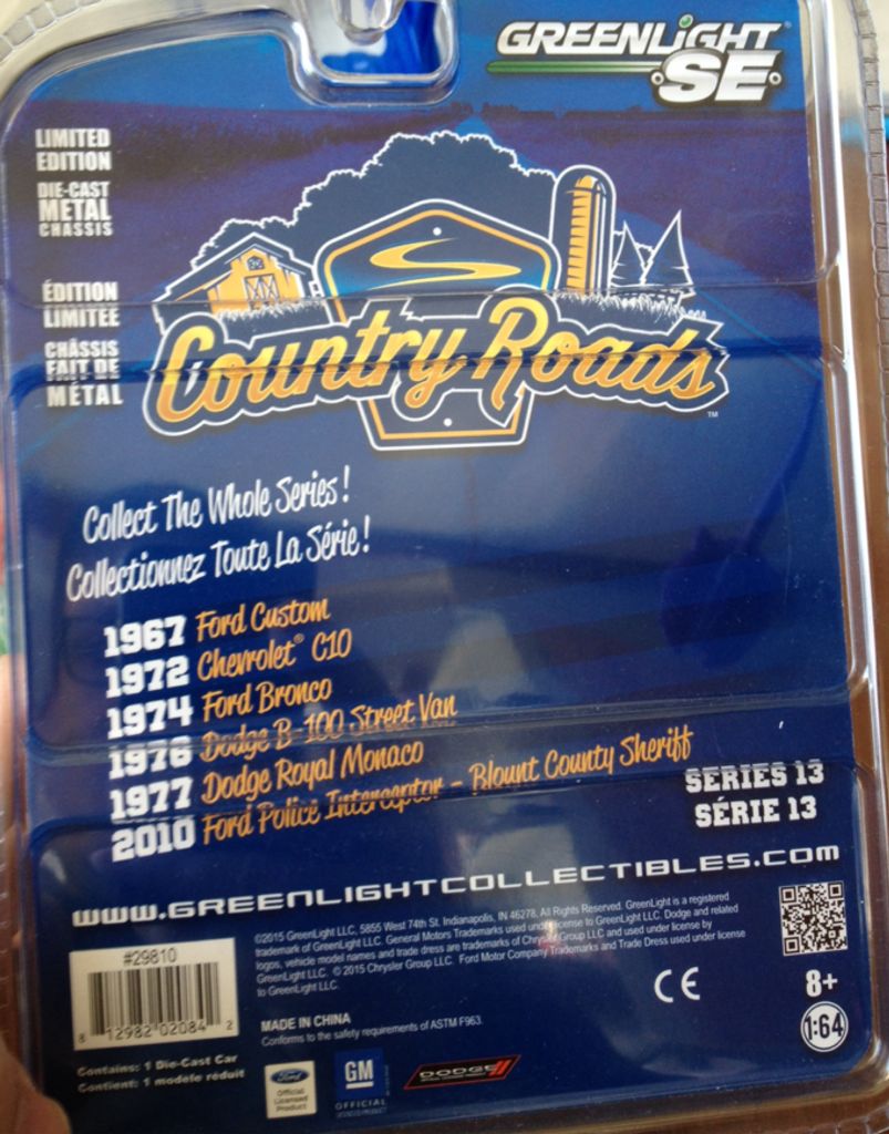 GreenLight - 1967 Ford Custom - 2015 Greenlight Country Roads Series 13 toy car collectible - Main Image 2