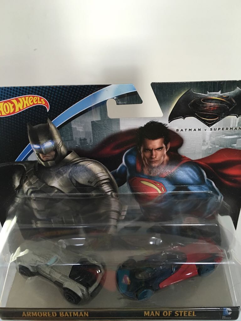 Batman V Superman - Superhero Series toy car collectible - Main Image 1