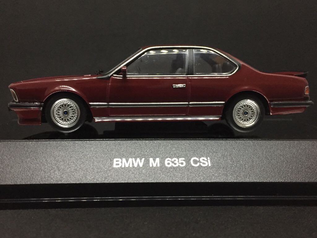 BMW 635 csi - Autoart toy car collectible - Main Image 1