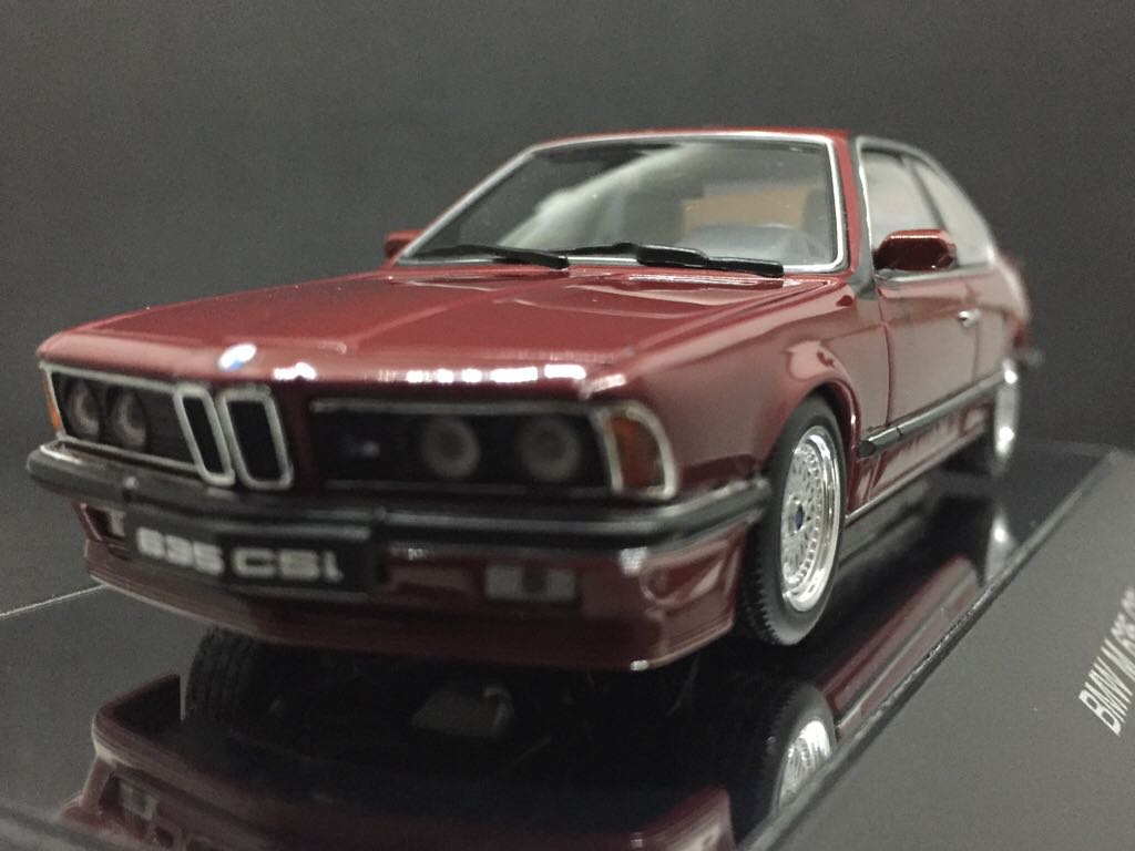 BMW 635 csi - Autoart toy car collectible - Main Image 2