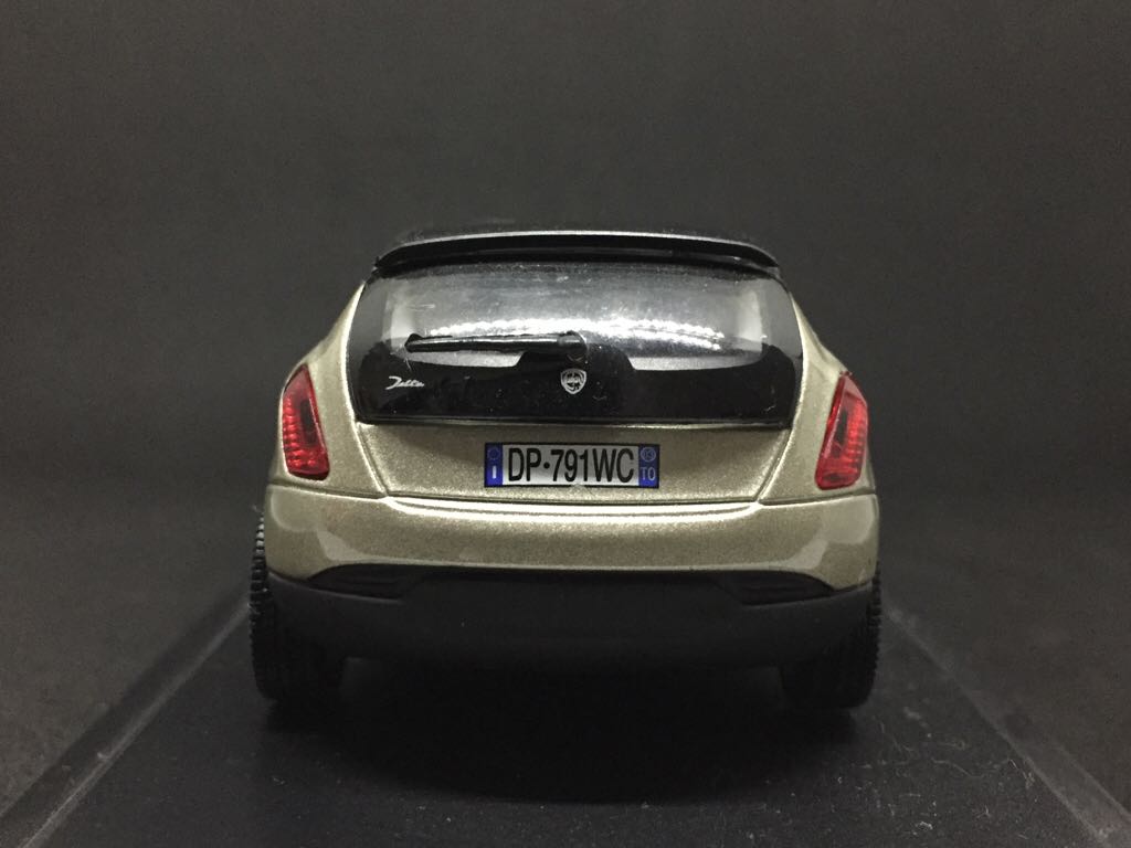 Lancia Delta  toy car collectible - Main Image 2
