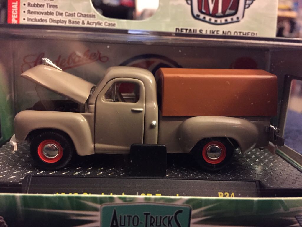 1949 Studebaker 2R Truck - Auto Trucks toy car collectible - Main Image 1