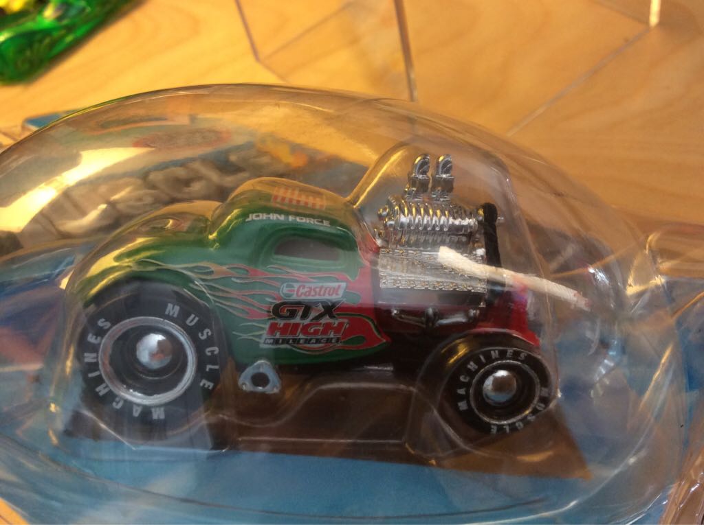 Winner’s Circle - NHRA John Force ’33 Ford Coupe - Muscle Machines toy car collectible - Main Image 2