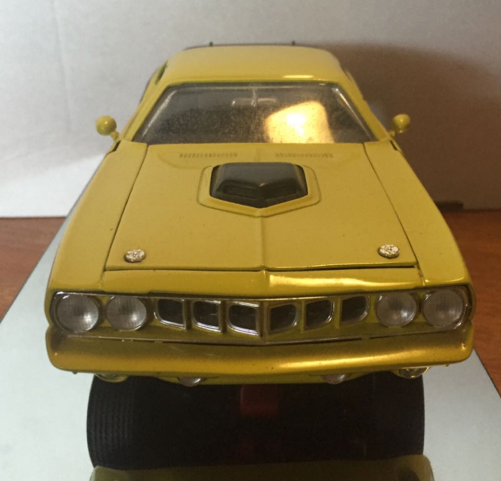 71 Plymouth Cuda  toy car collectible - Main Image 2