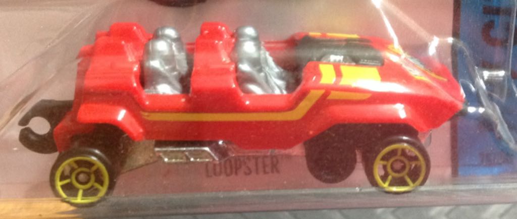 Hot Wheels Loopster - HW City toy car collectible - Main Image 2