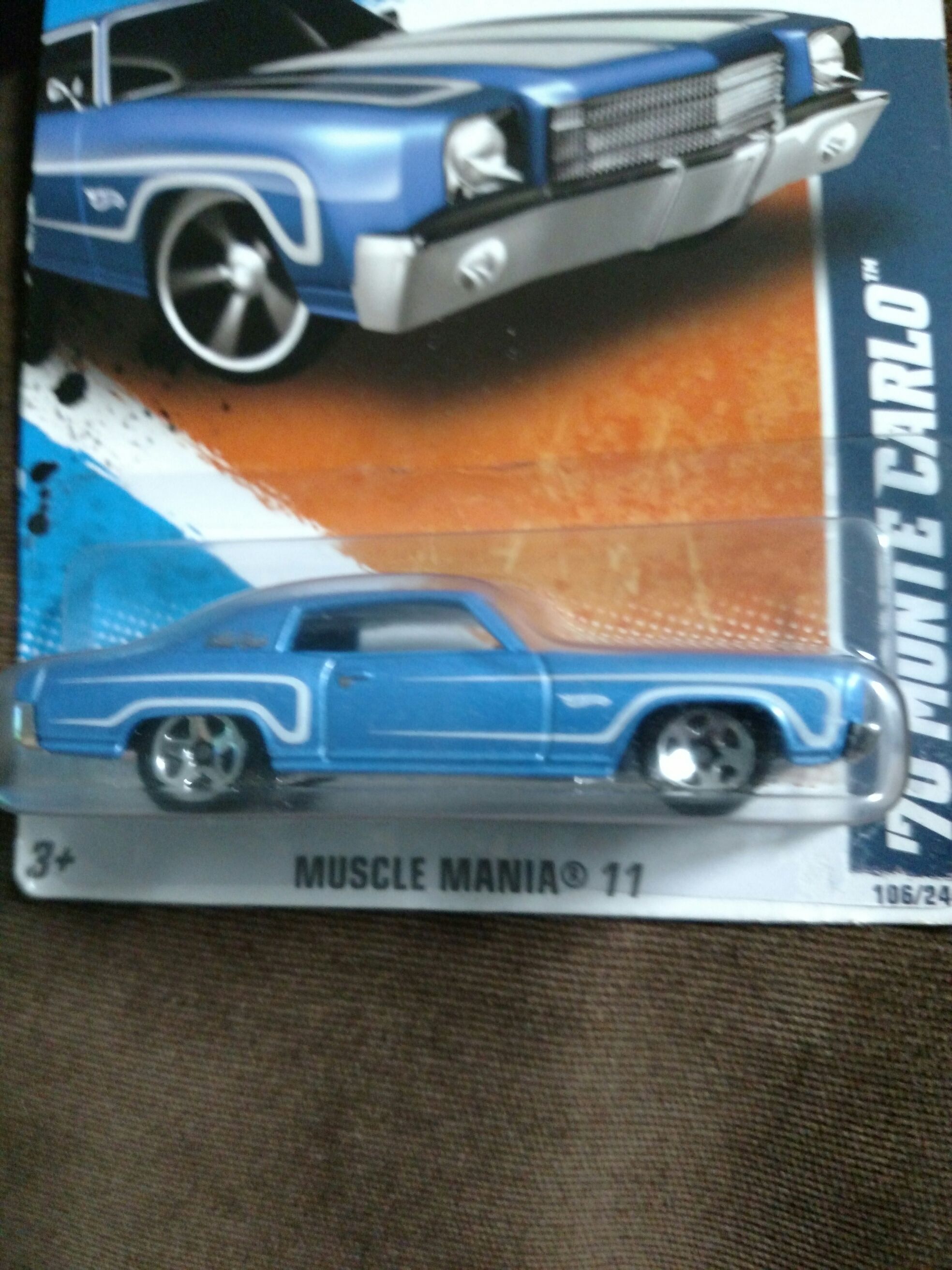 Disney Cars Circus Sedan (Super Chase)