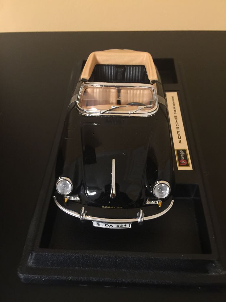 Porsche - Bburago toy car collectible - Main Image 1