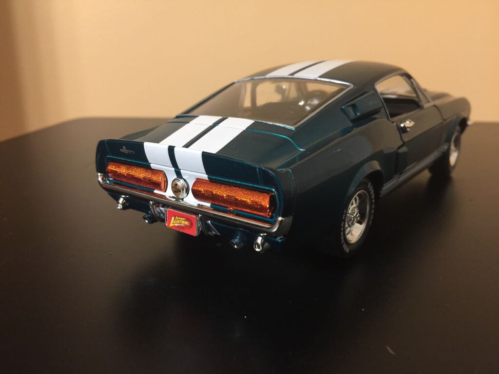 Ford - Johnny Lightning Muscle Cars toy car collectible - Main Image 2