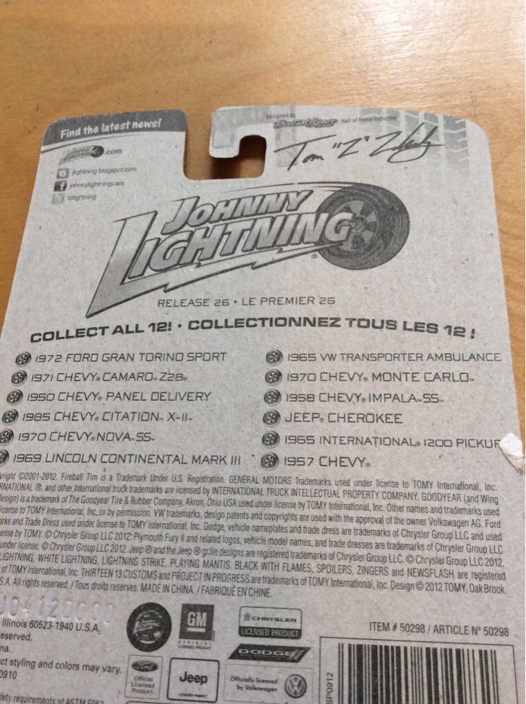 johnny Lightning -1950 Chevy Panel Delivery - 2012 Johnny Lightning Forever 64 toy car collectible - Main Image 2