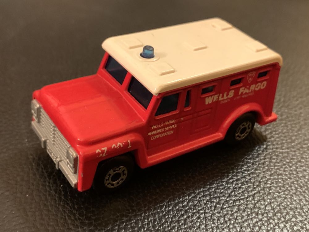 Armored Truck - Matchbox 75 SF toy car collectible - Main Image 3