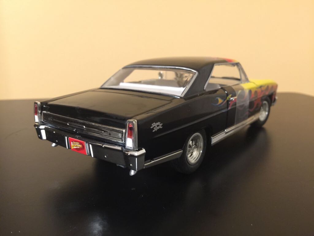 Chevorlet - Johnny Lightning Muscle Cars toy car collectible - Main Image 2
