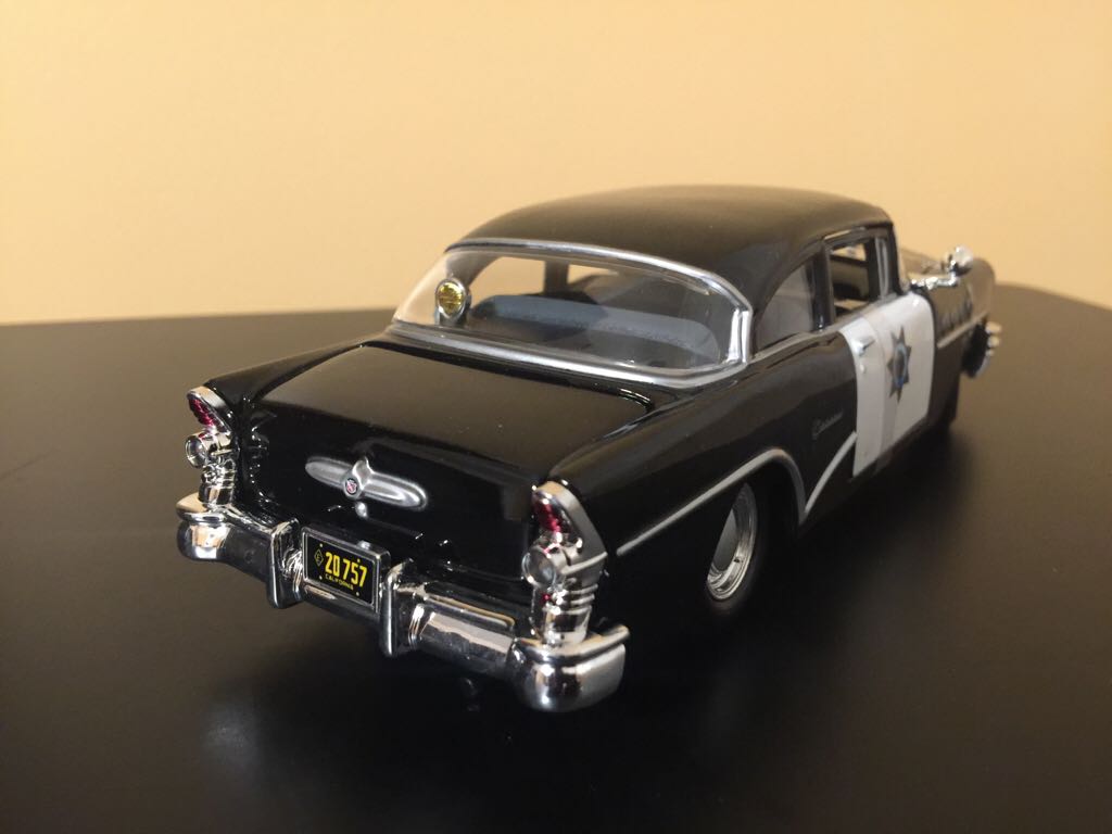 Buick - Maisto toy car collectible - Main Image 2