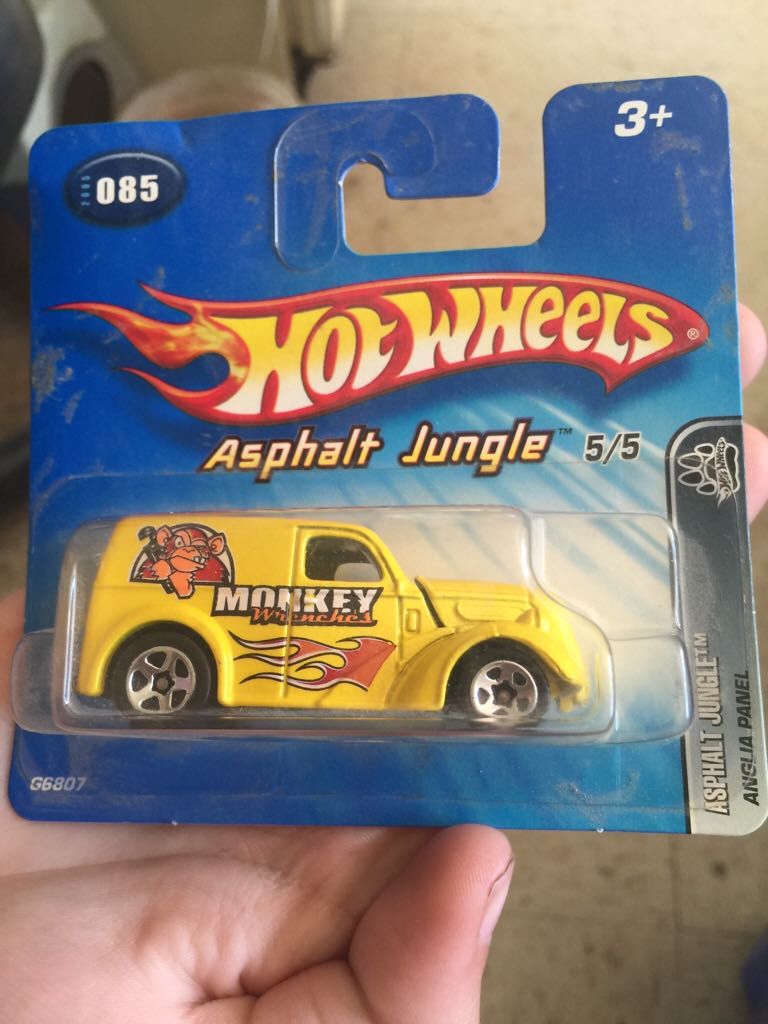 Anglia Panel - Asphalt Jungle toy car collectible - Main Image 1