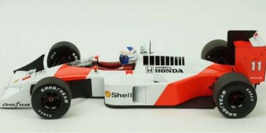 Mclaren MP 4-4 Prost 1:12 toy car collectible - Main Image 2
