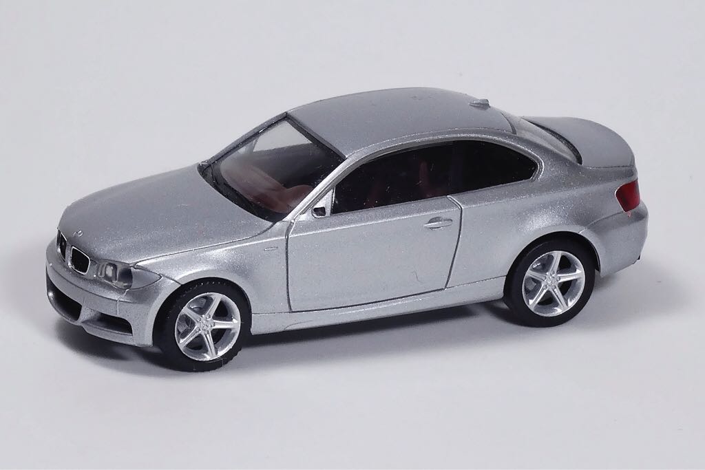 BMW 1er Coupé - BMW toy car collectible - Main Image 2