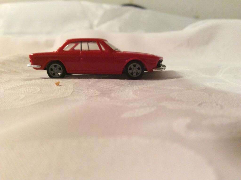 Takara Tomy DREAM TOMICA - Batmobile 4th