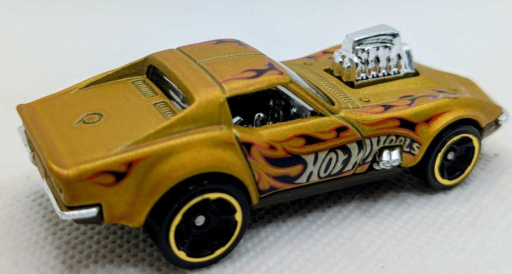 ’68 Corvette- Gas Monkey Garage  - HW Dream Garage toy car collectible - Main Image 2
