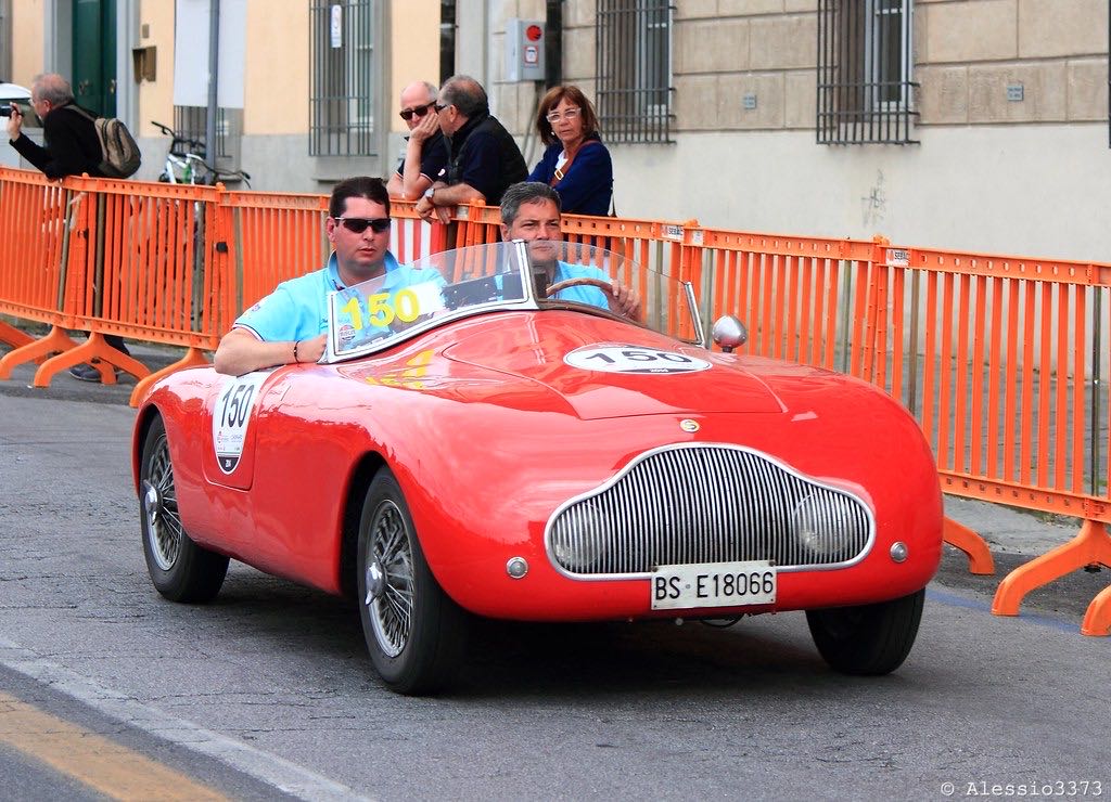 Stanguellini 1100 Sport Ala d’Oro - 1100 cc toy car collectible - Main Image 2