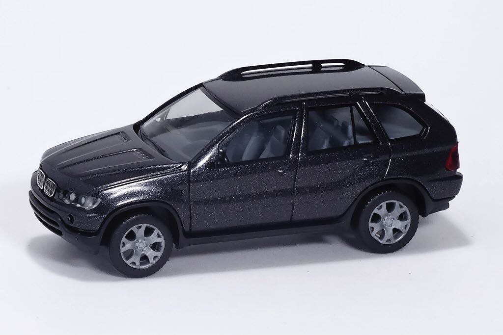 BMW X5 - BMW toy car collectible - Main Image 2